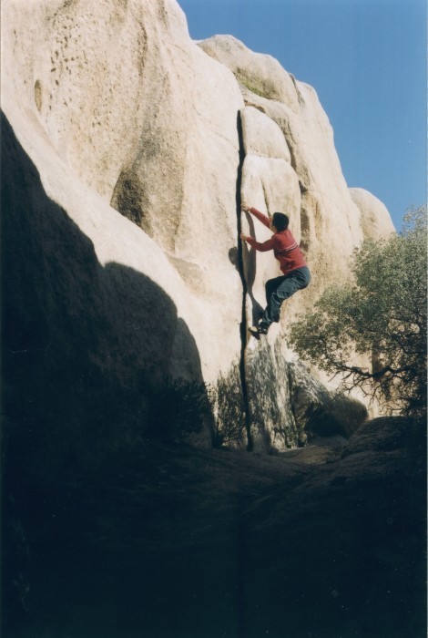 handcrack.jpg